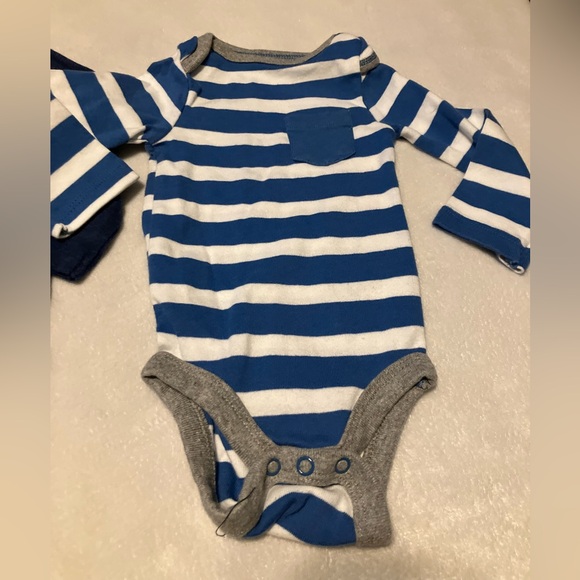 Blue and Navy Kids Onesie Set w/ “little peanut” - Picture 4 of 4